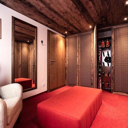 Haus Burgi - Angelika Walch Appartement Stuben am Arlberg Buitenkant foto